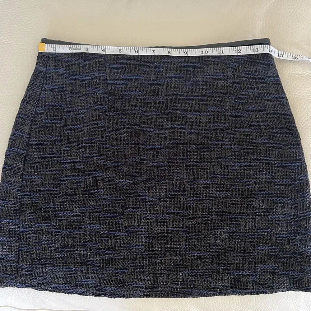 Zara Woman Ladies Black/Blue Tweed Skirt Waist Black Leather Trim Size S - Picture 3 of 9